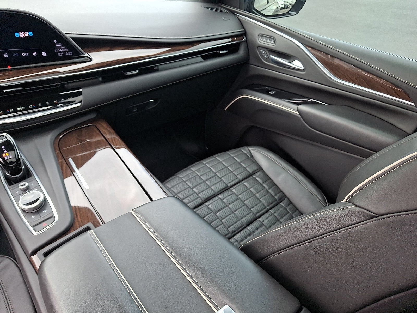 2023 Cadillac Escalade Sport Platinum