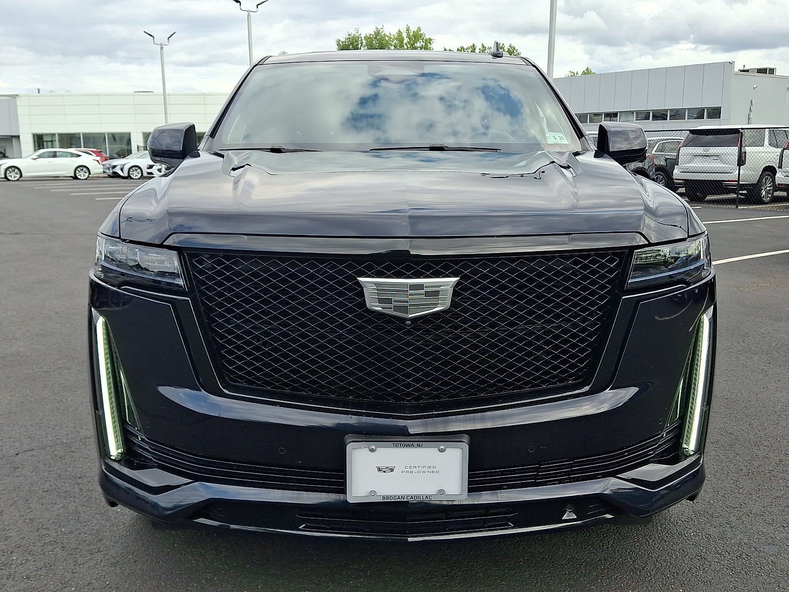 2023 Cadillac Escalade Sport Platinum