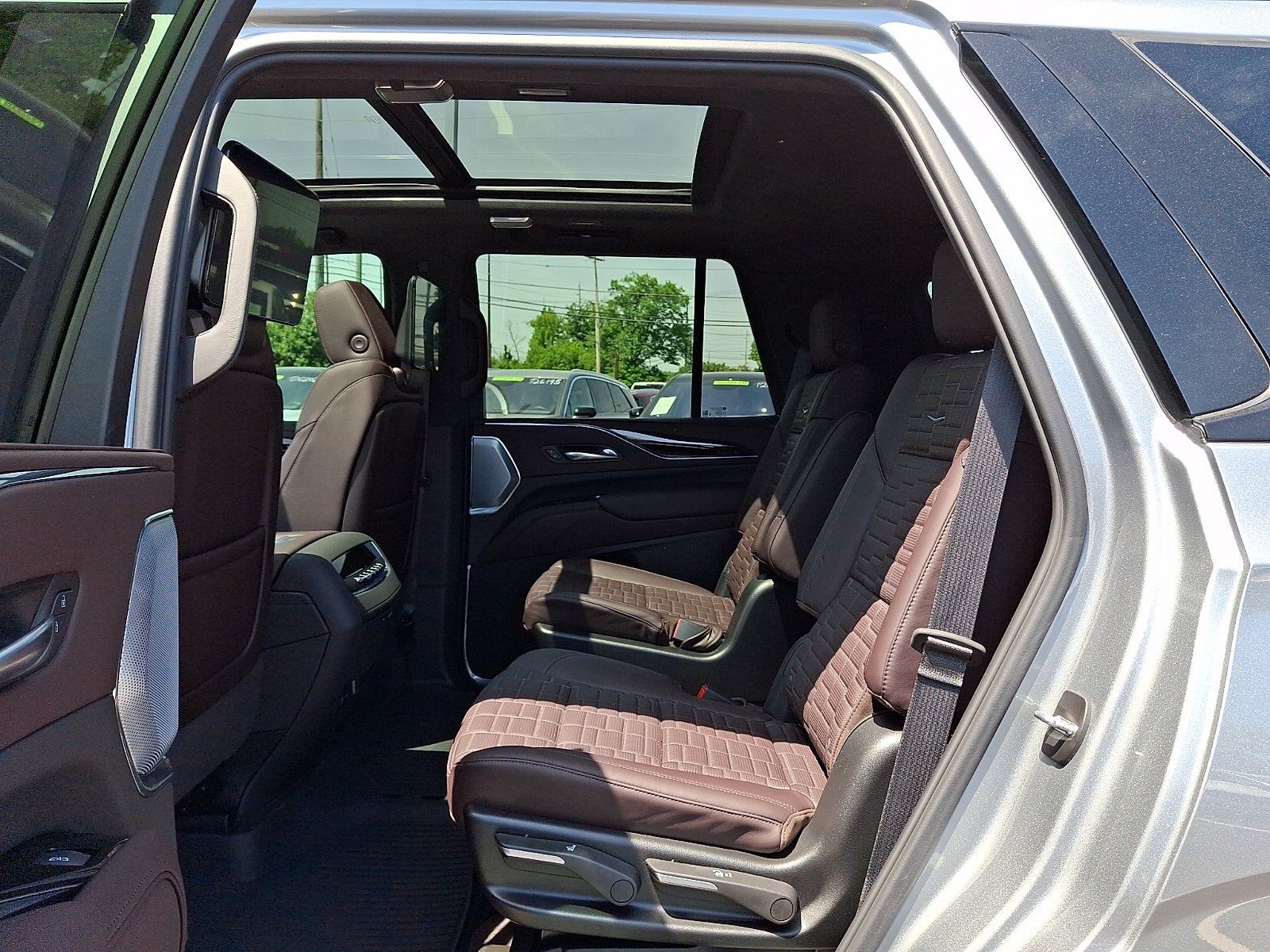 2024 Cadillac Escalade Sport Platinum