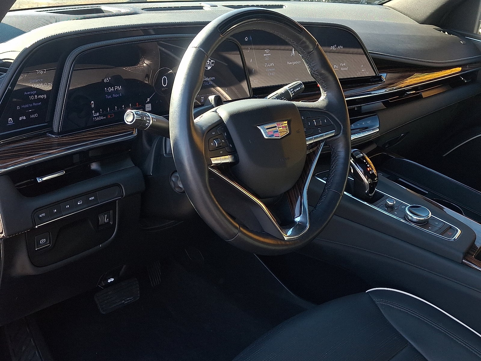 2023 Cadillac Escalade ESV Premium Luxury