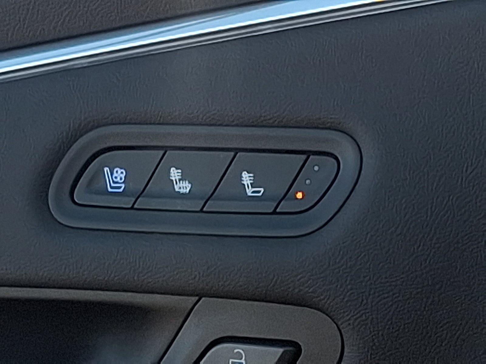 2023 Cadillac Escalade ESV Premium Luxury