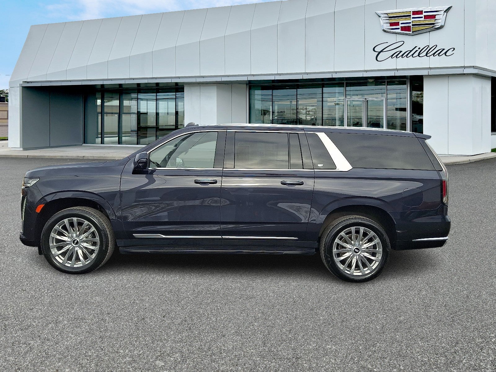 2023 Cadillac Escalade ESV Premium Luxury