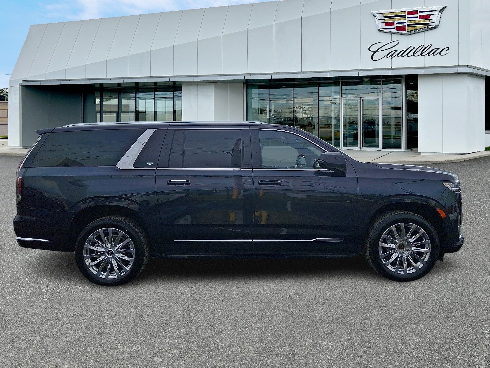 2023 Cadillac Escalade ESV Premium Luxury