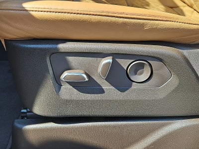 2022 Cadillac Escalade ESV Premium Luxury