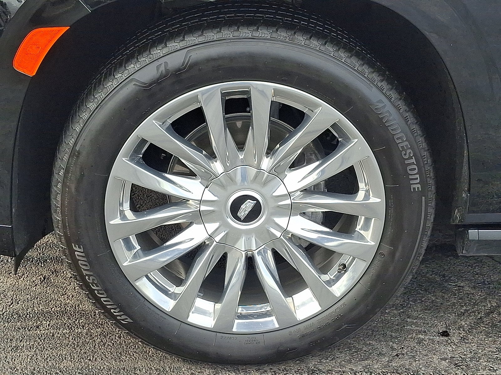 2024 Cadillac Escalade ESV Premium Luxury