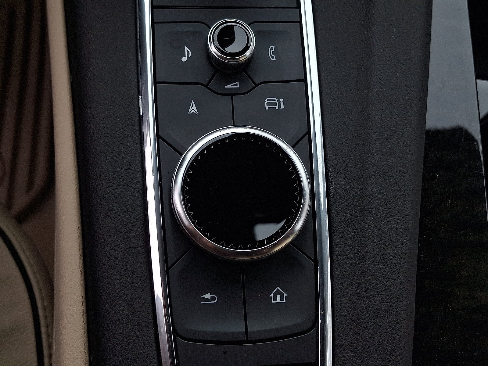 2024 Cadillac Escalade ESV Premium Luxury