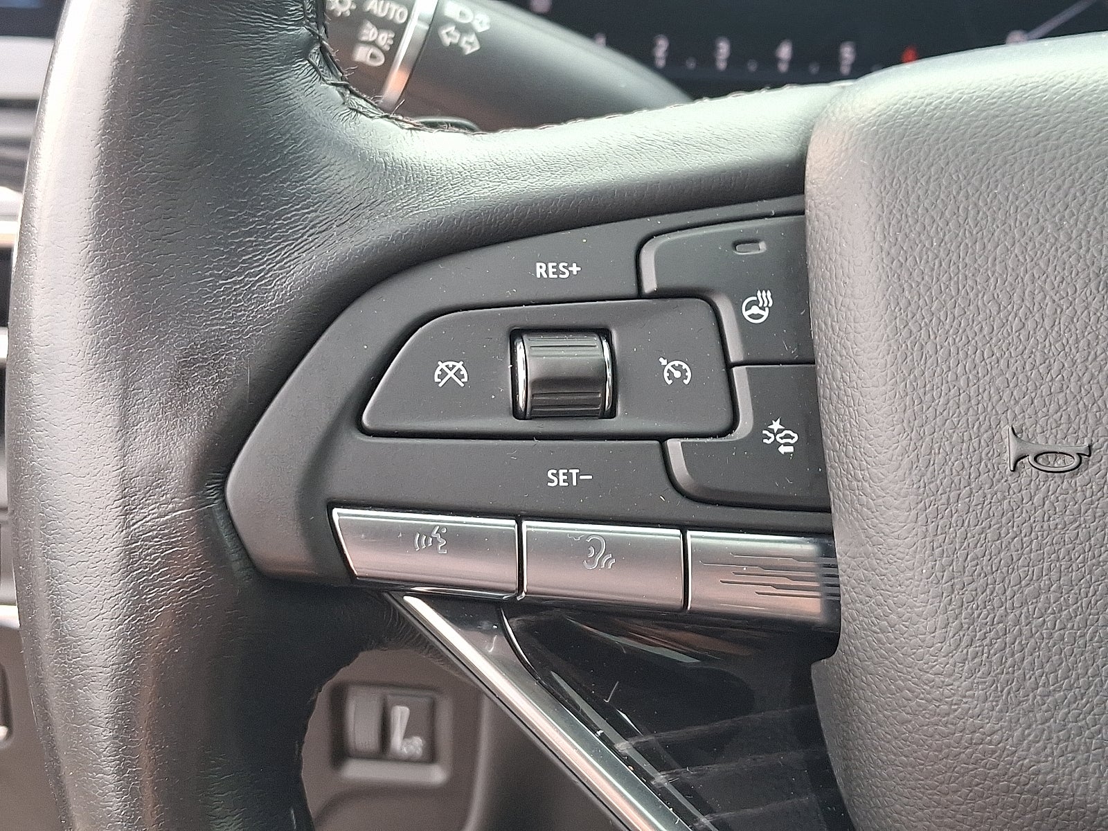 2022 Cadillac Escalade ESV Sport