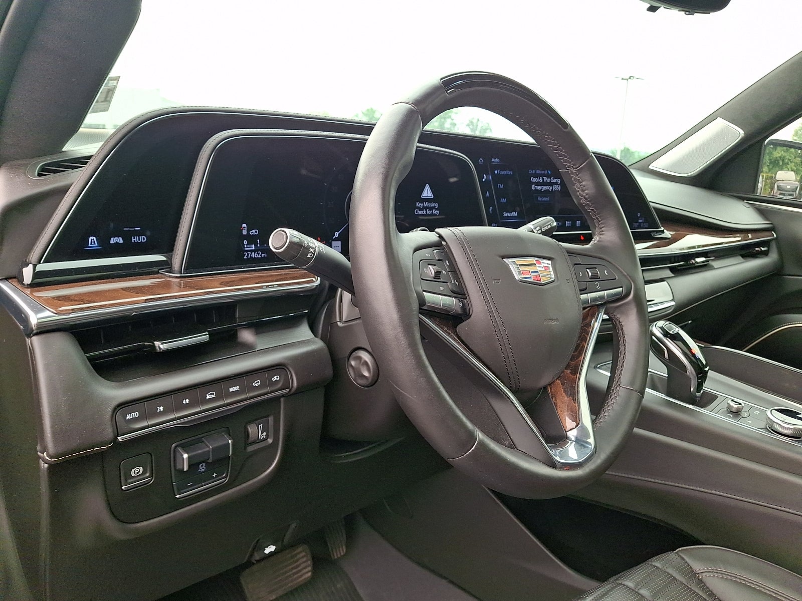 2023 Cadillac Escalade ESV Sport Platinum