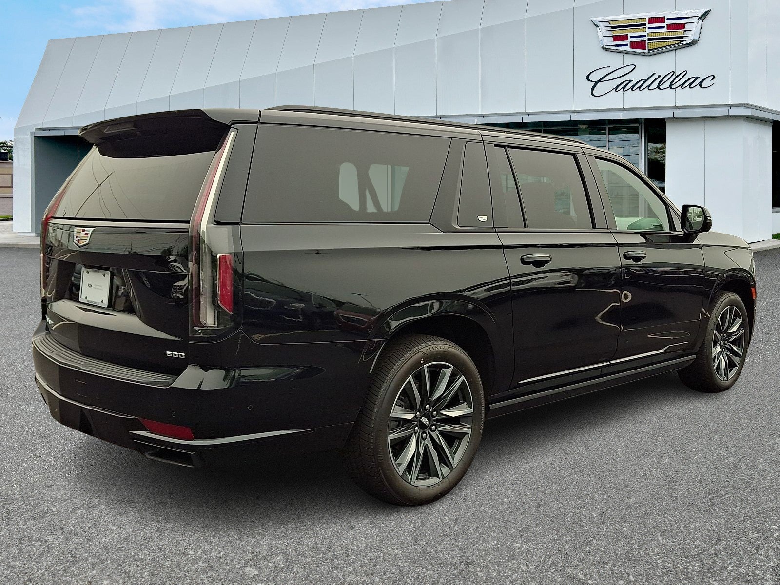 2023 Cadillac Escalade ESV Sport Platinum