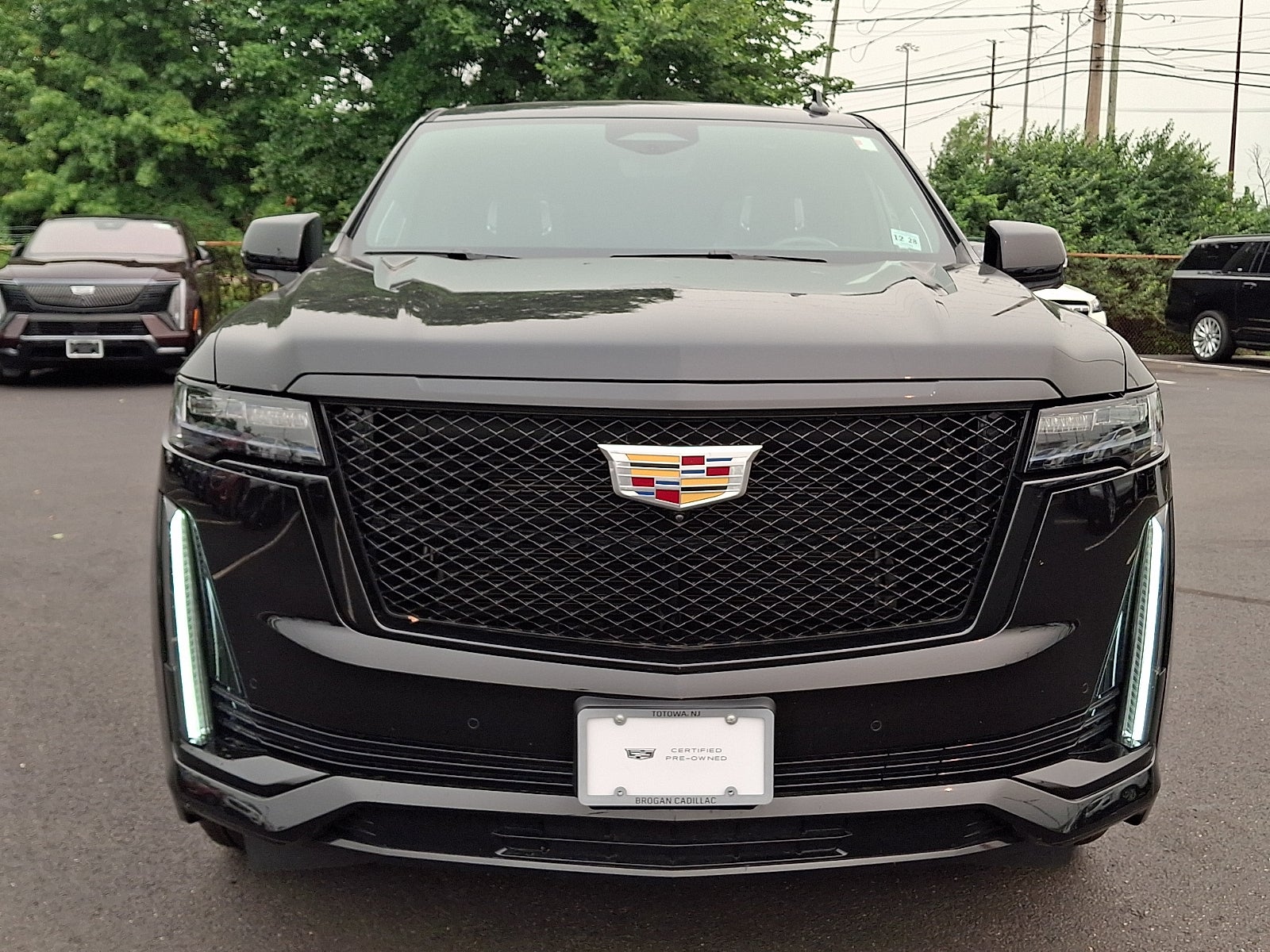 2023 Cadillac Escalade ESV Sport Platinum