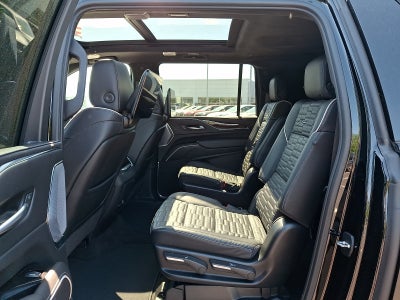 2024 Cadillac Escalade ESV Sport Platinum