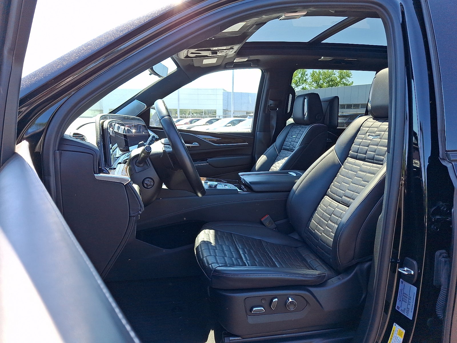 2024 Cadillac Escalade ESV Sport Platinum