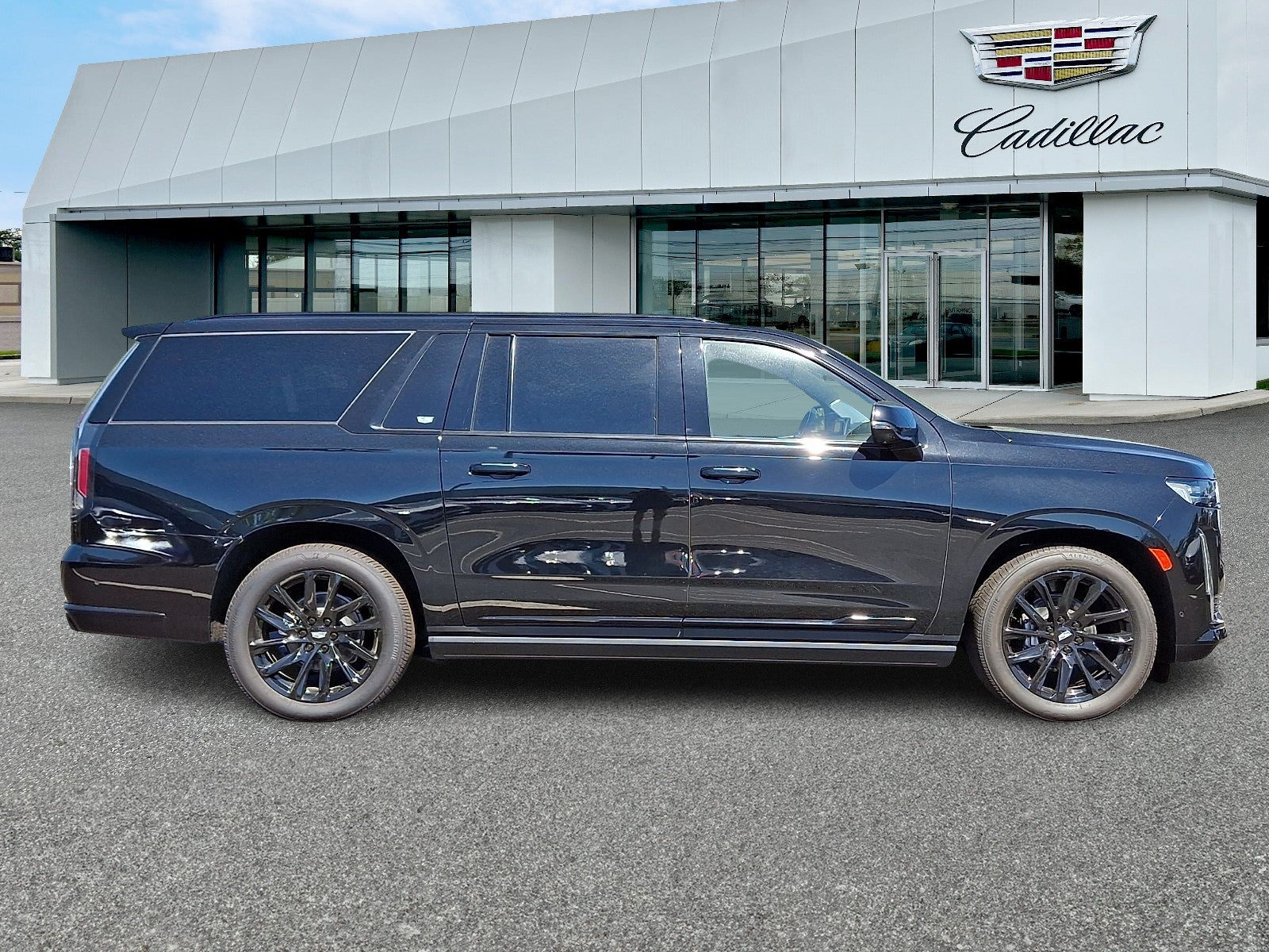 2024 Cadillac Escalade ESV Sport Platinum