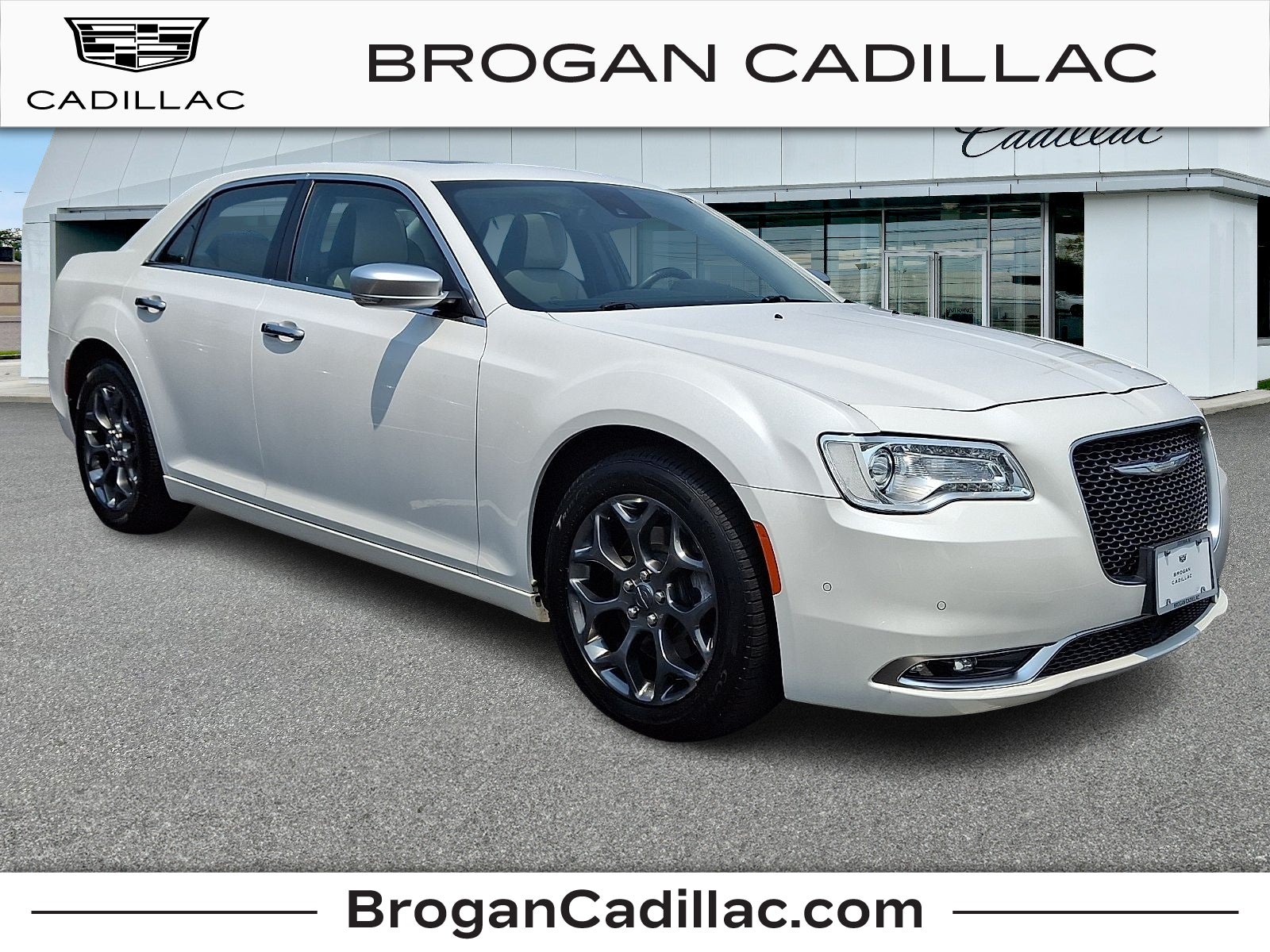 2016 Chrysler 300C Platinum AWD