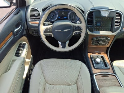 2016 Chrysler 300C Platinum AWD