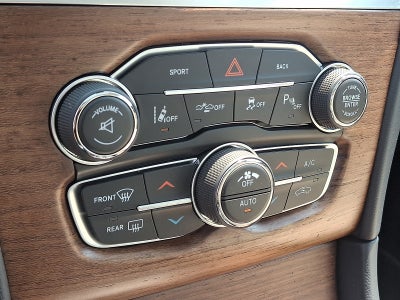 2016 Chrysler 300C Platinum AWD