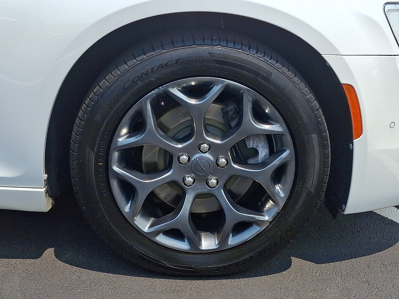2016 Chrysler 300C Platinum AWD