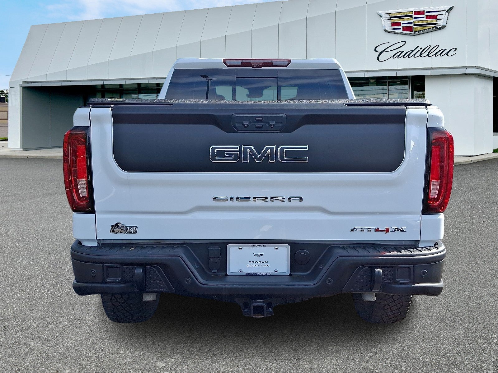 2024 GMC Sierra 1500 AT4X