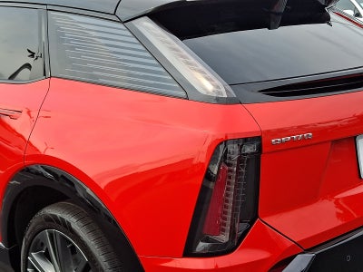 2025 Cadillac OPTIQ Sport 2