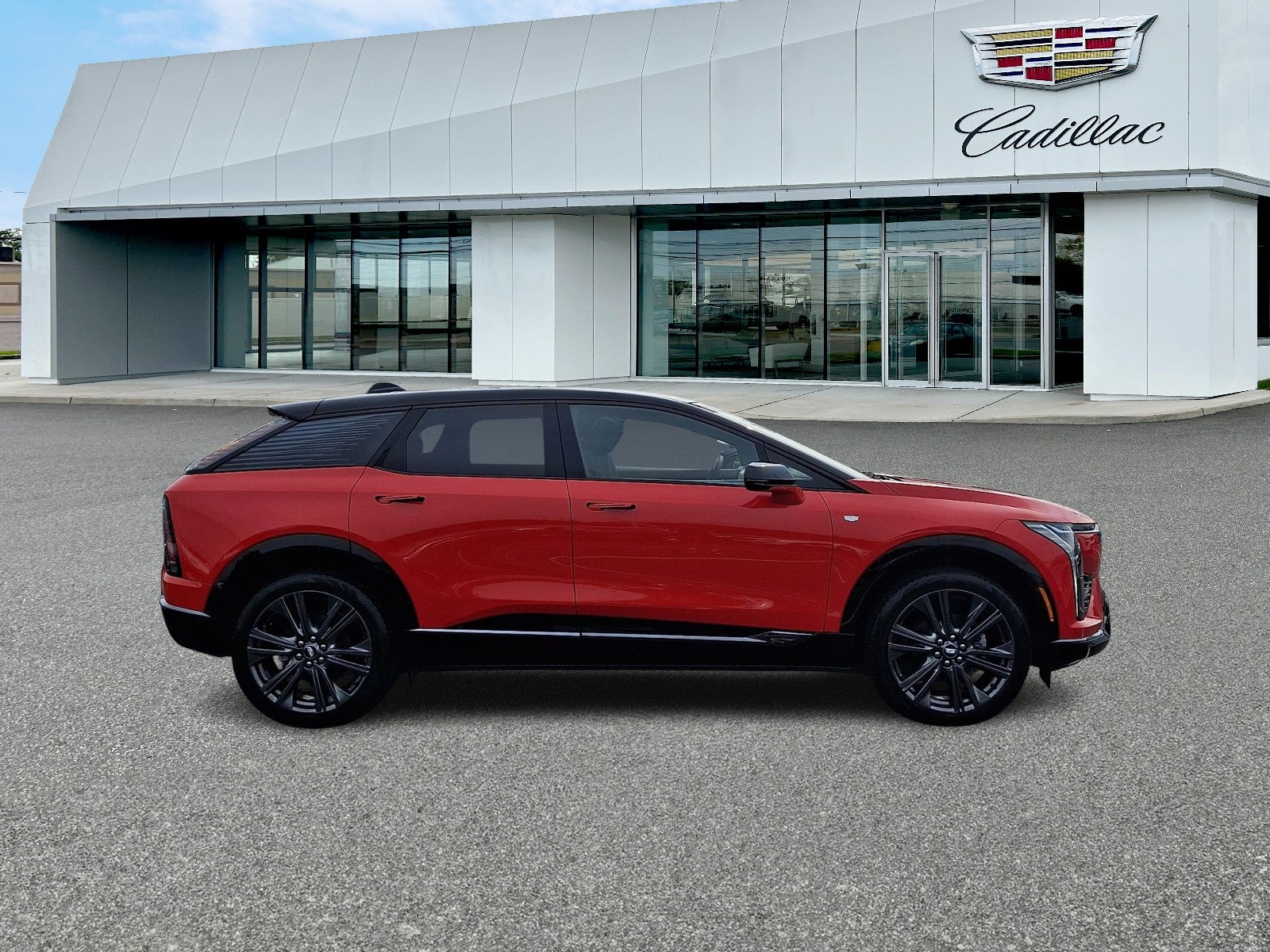 2025 Cadillac OPTIQ Sport 2