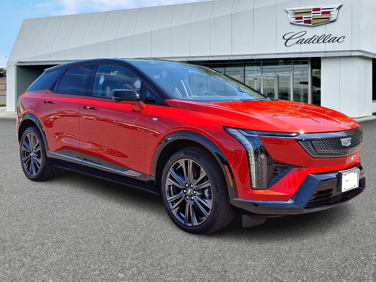 2025 Cadillac OPTIQ Sport 2