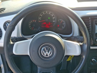 2012 Volkswagen Beetle 2.0T Turbo PZEV