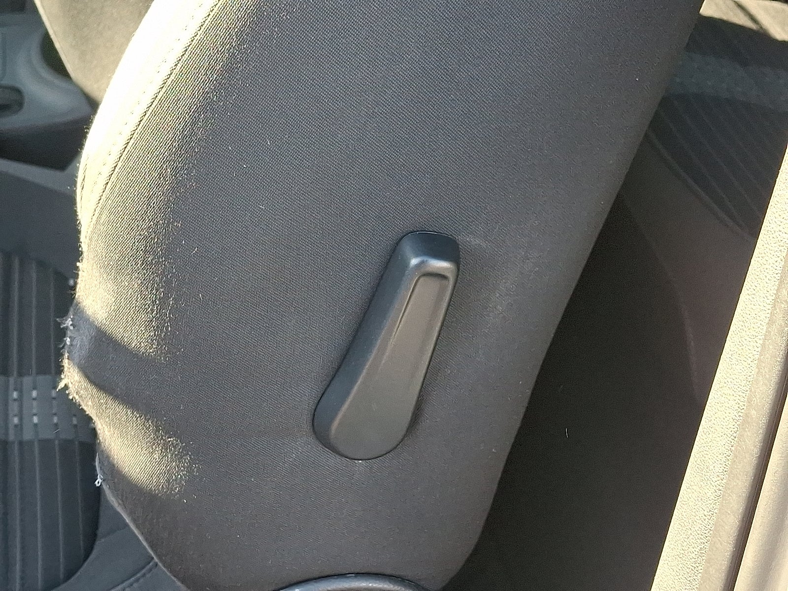 2012 Volkswagen Beetle 2.0T Turbo PZEV