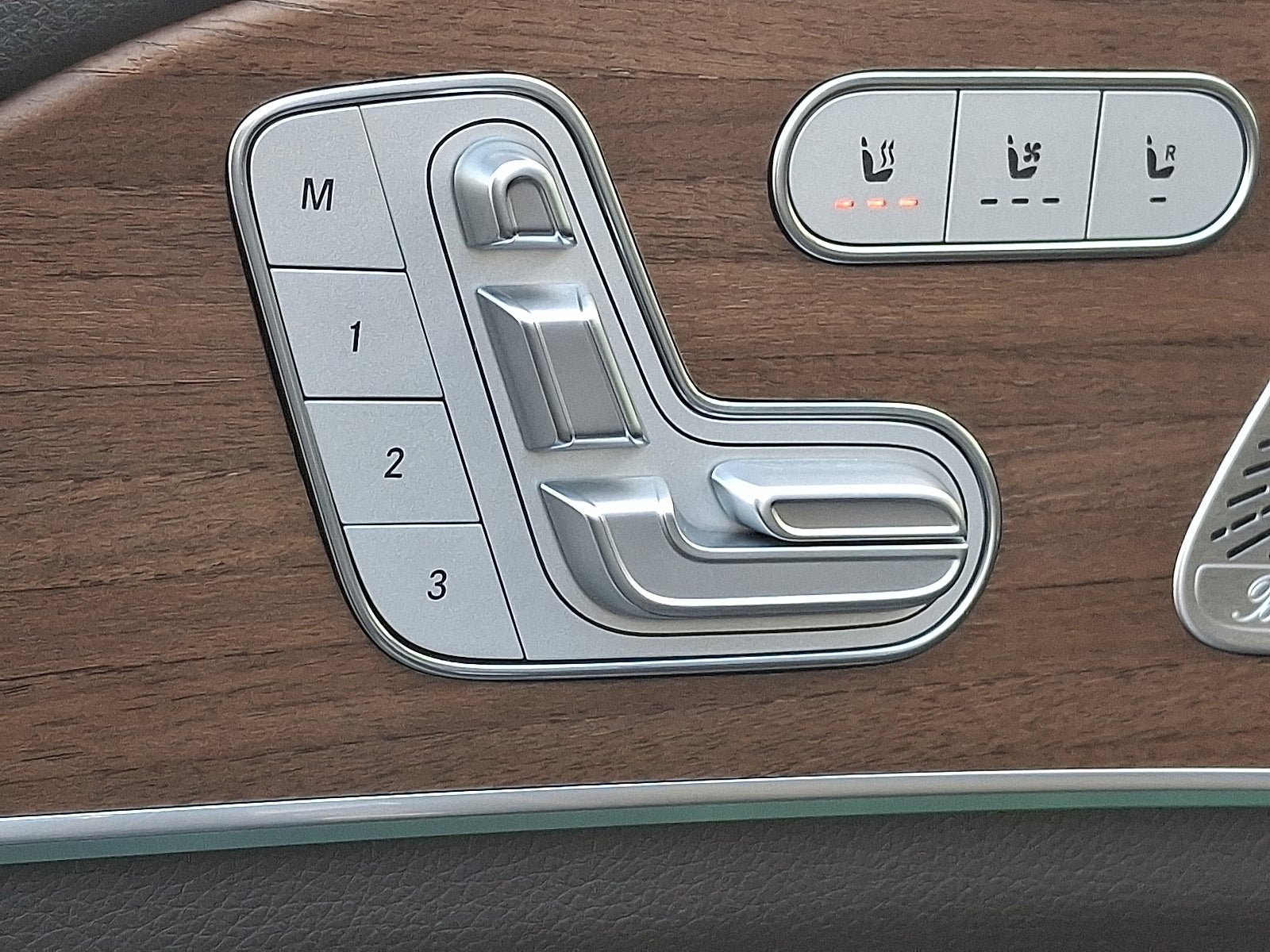 2022 Mercedes-Benz GLS 450 4MATIC®