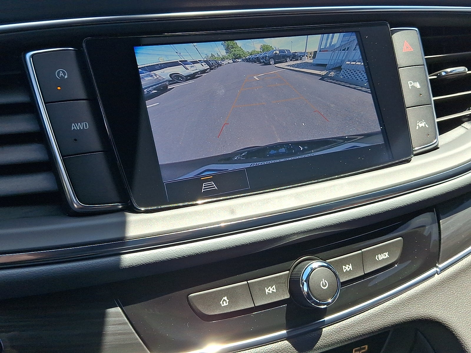 2023 Buick Enclave Essence