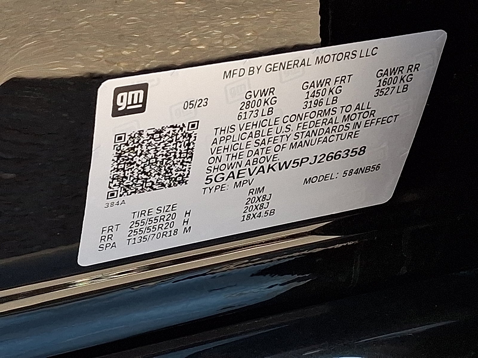 2023 Buick Enclave Essence