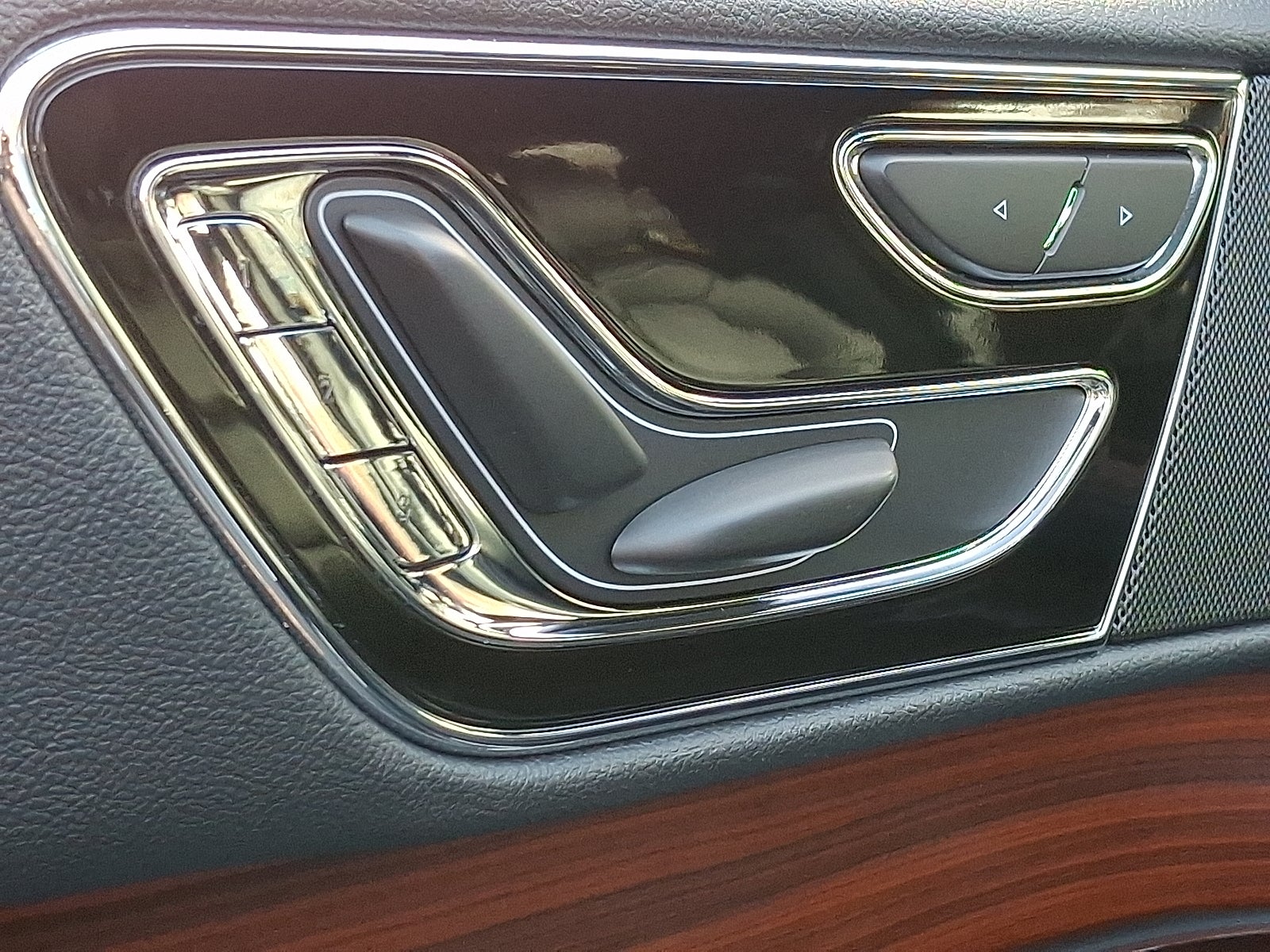 2024 Lincoln Navigator Premiere L