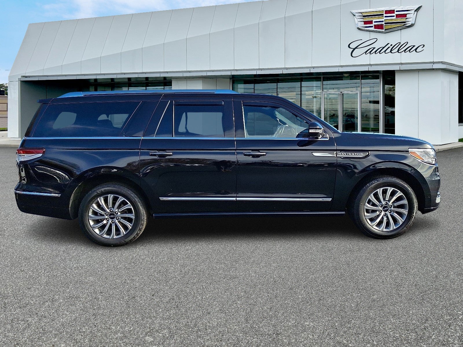 2024 Lincoln Navigator Premiere L