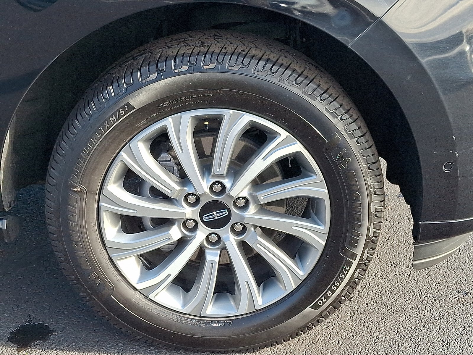 2024 Lincoln Navigator Premiere L