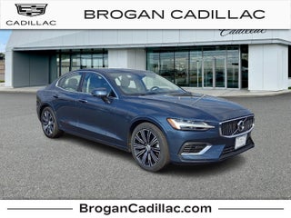 2022 Volvo S60 Recharge Plug-In Hybr Inscription