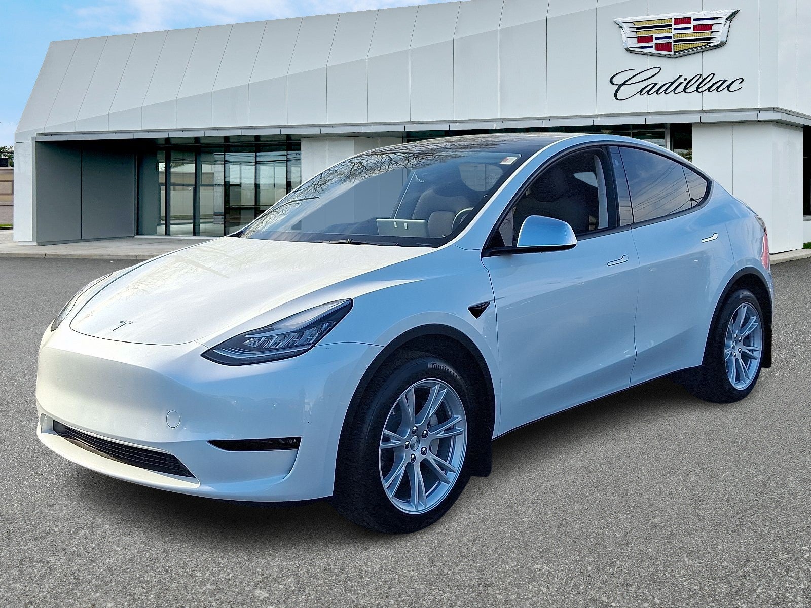 2023 Tesla Model Y Long Range Dual Motor All-Wheel Drive