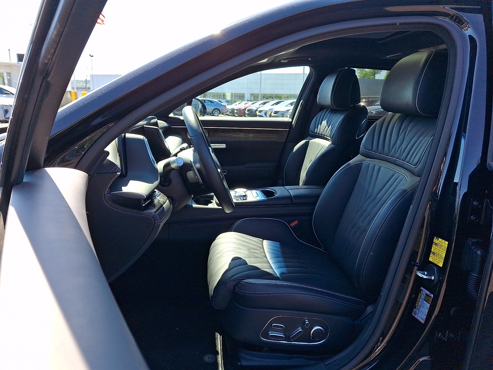 2023 Genesis G90 3.5T e-SC AWD