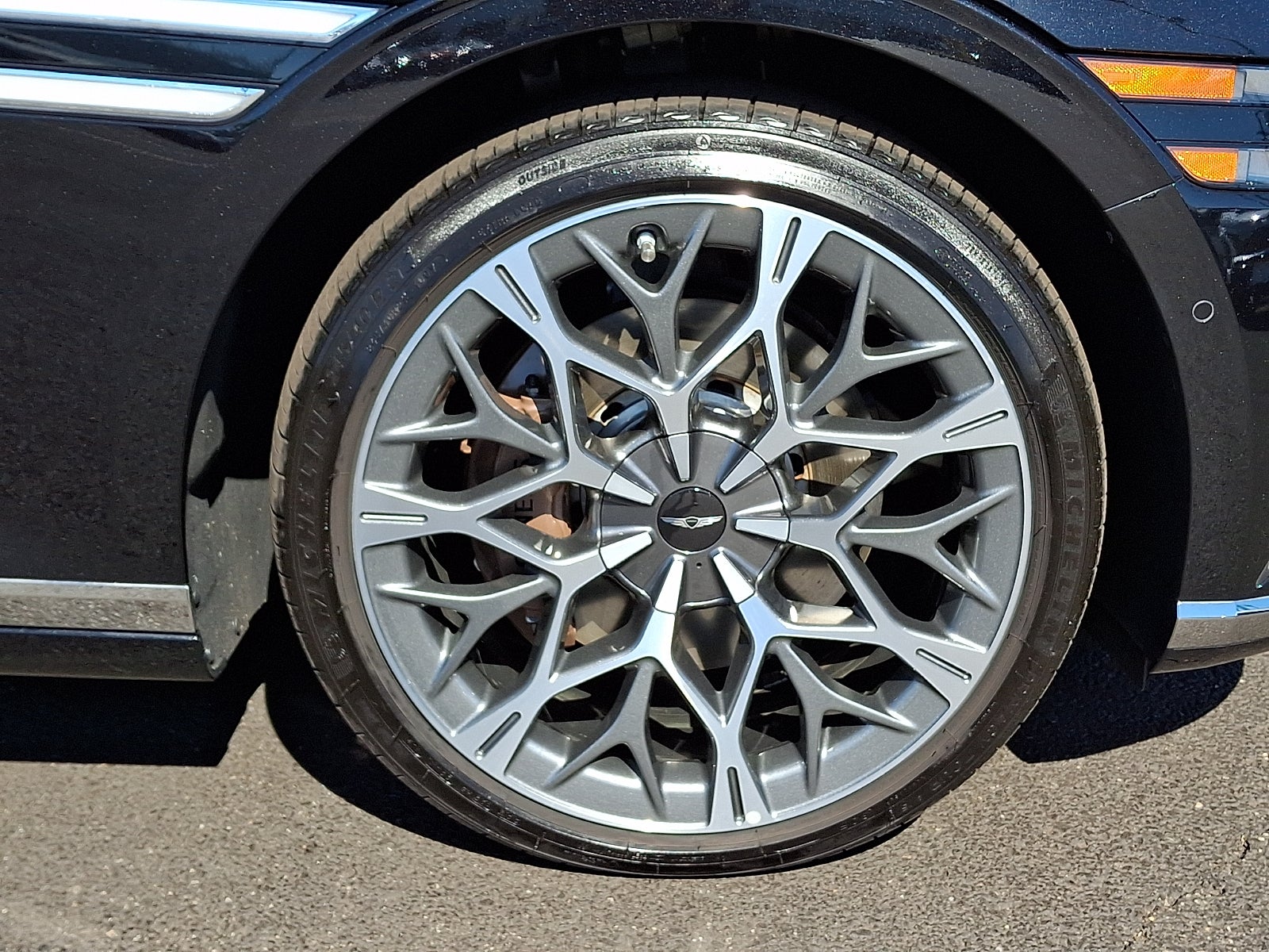 2023 Genesis G90 3.5T e-SC AWD