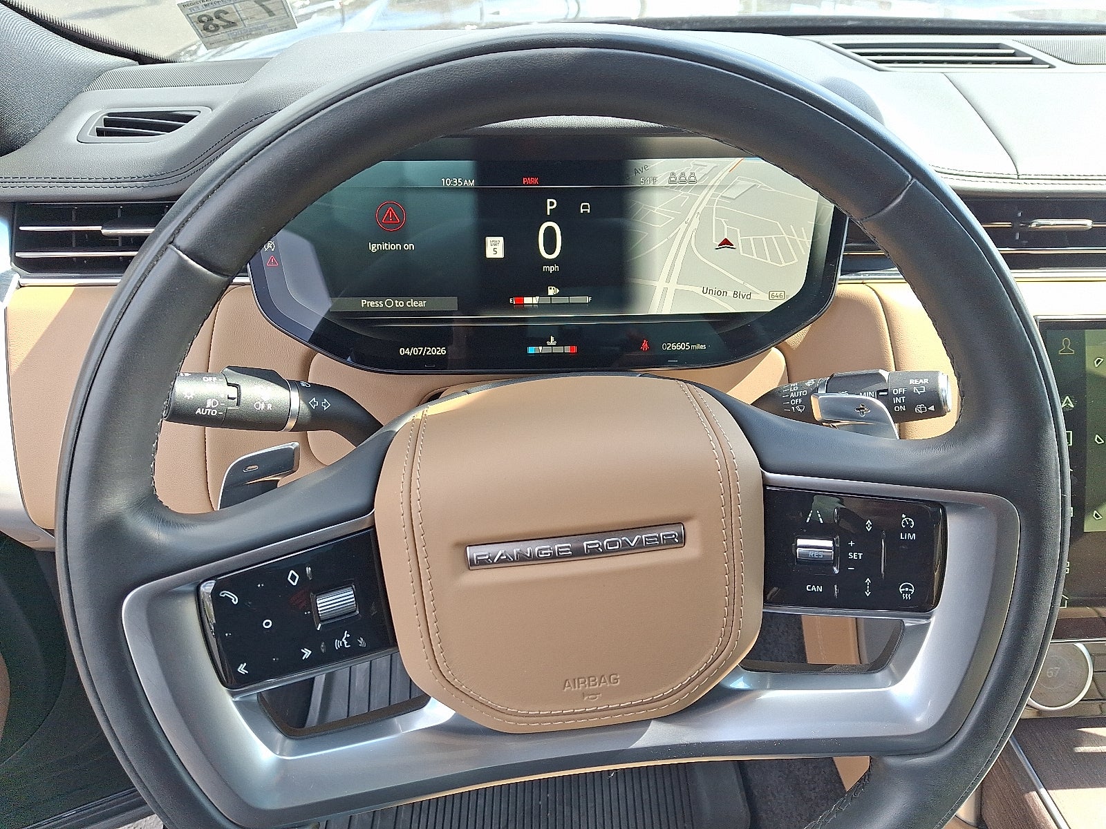 2023 Land Rover Range Rover P530 SE