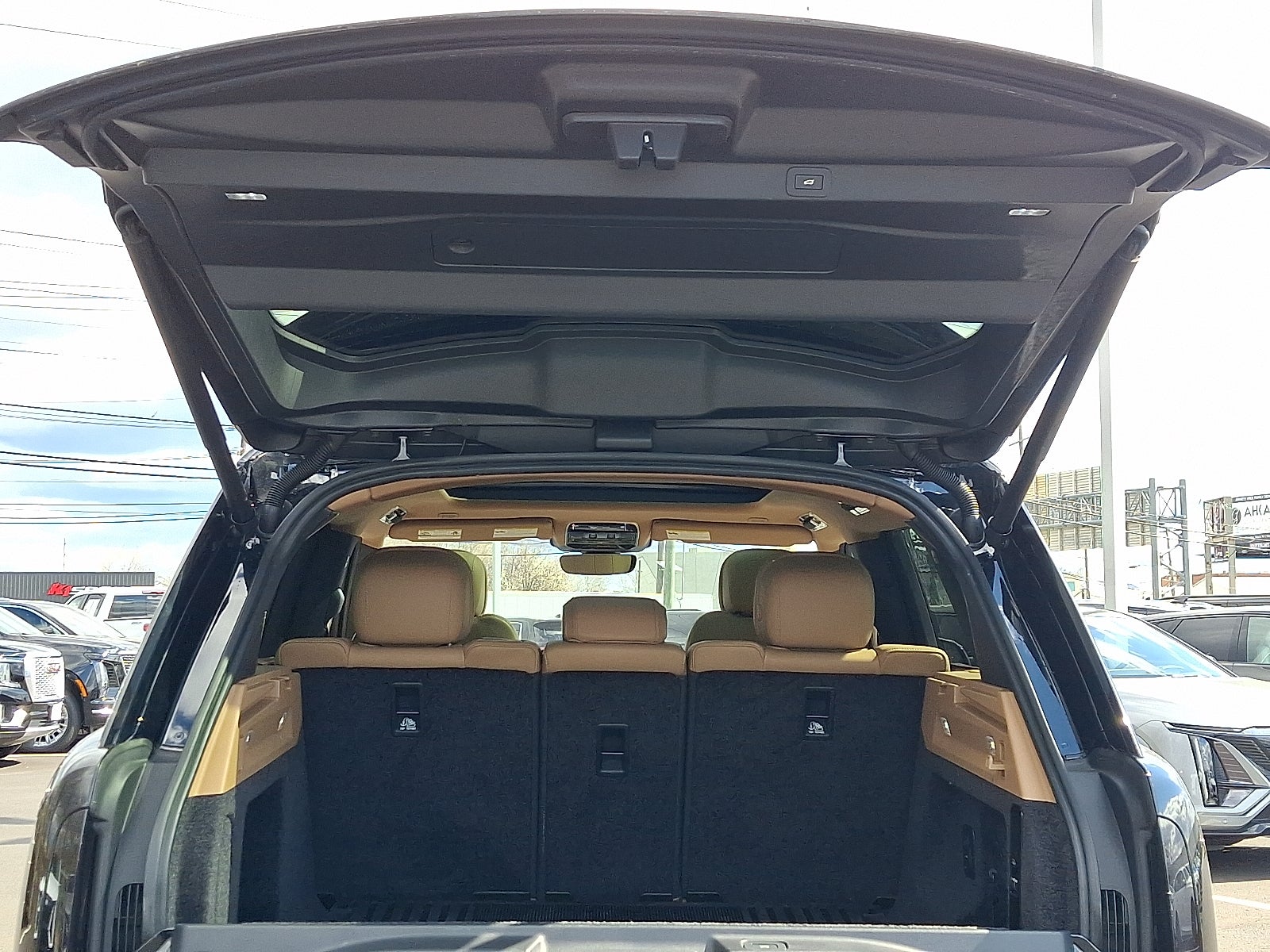 2023 Land Rover Range Rover P530 SE