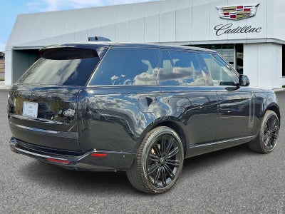 2023 Land Rover Range Rover P530 SE