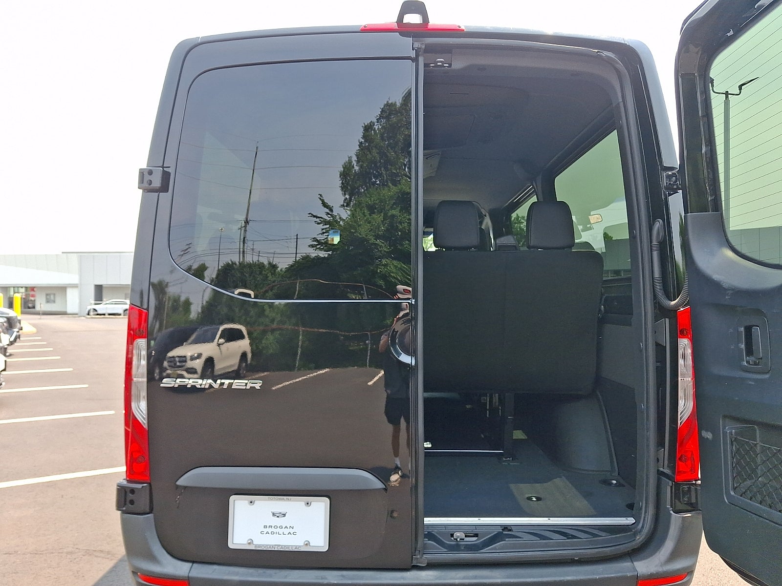 2022 Mercedes-Benz Sprinter 2500 Standard Roof I4 Diesel