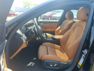 2023 BMW 530 i xDrive