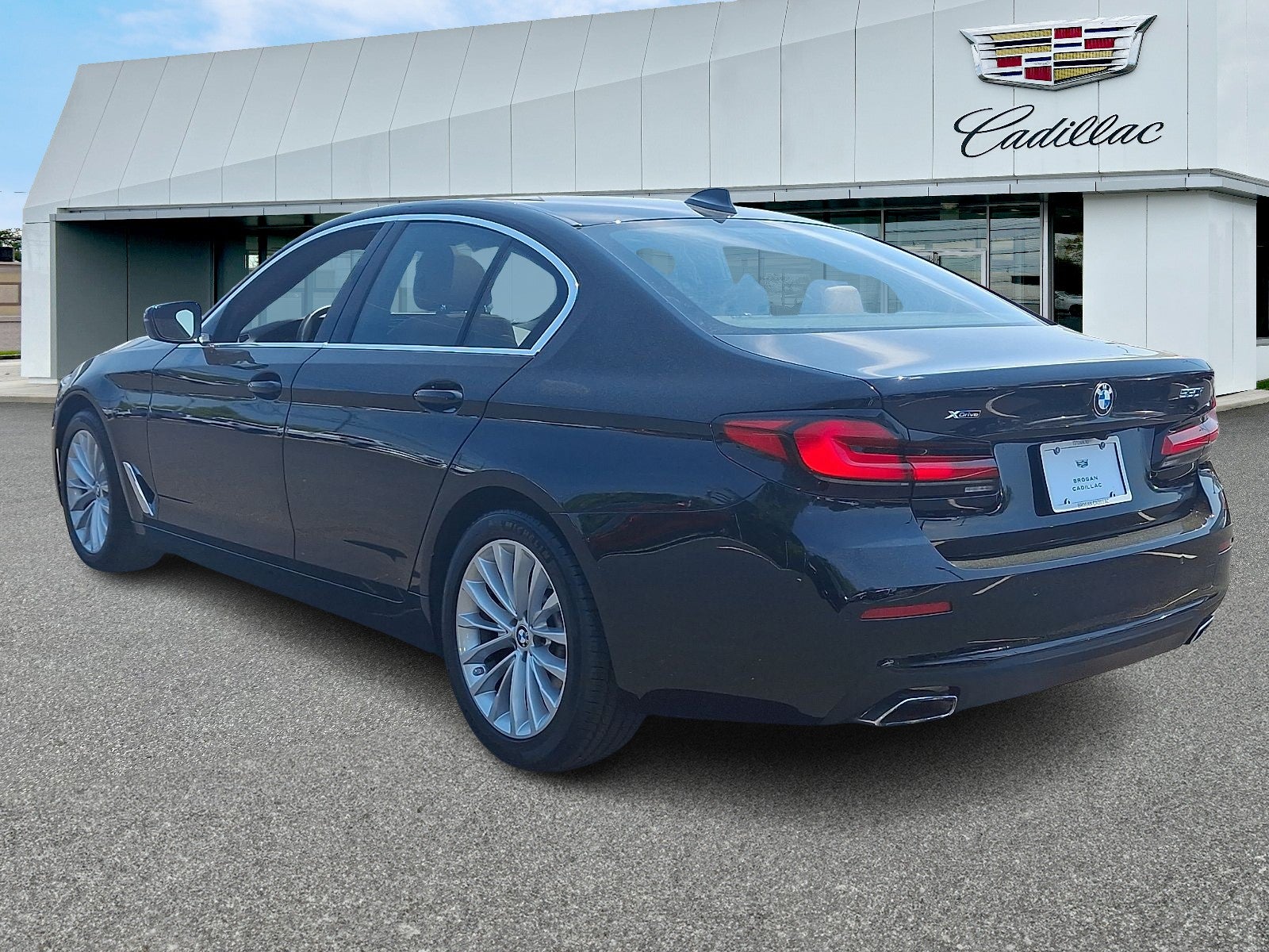 2023 BMW 530 i xDrive