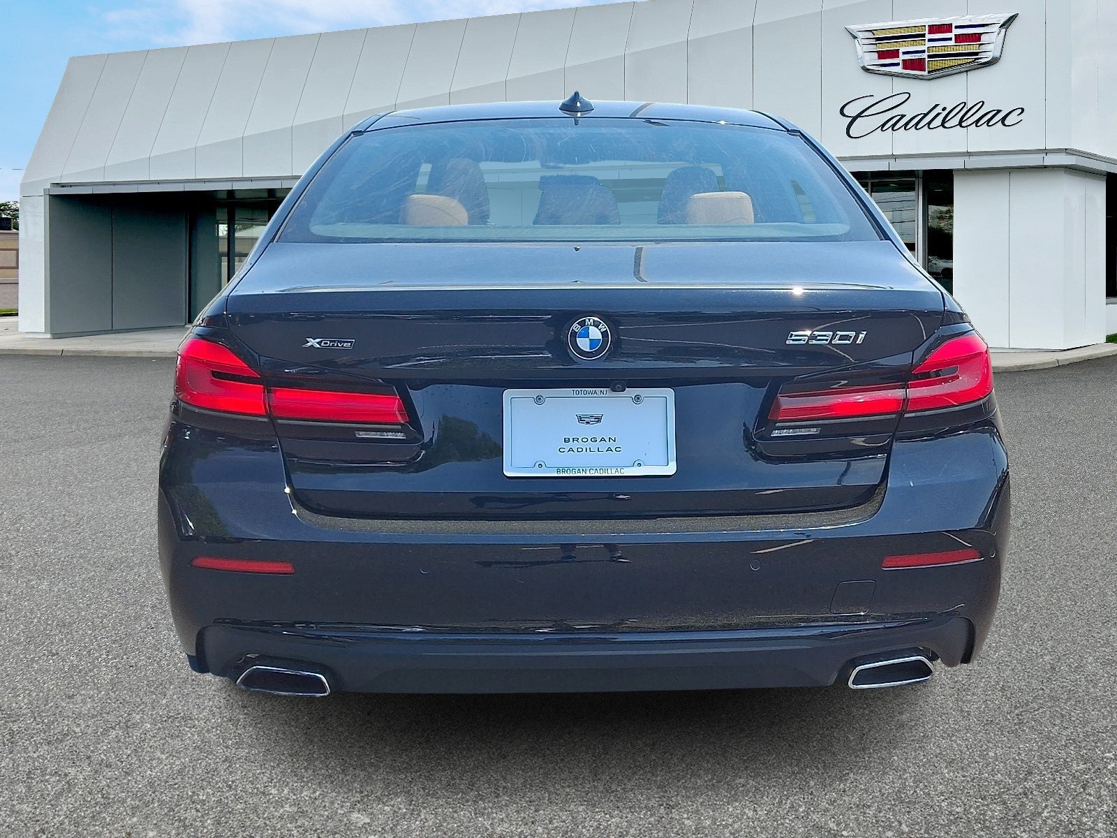2023 BMW 530 i xDrive