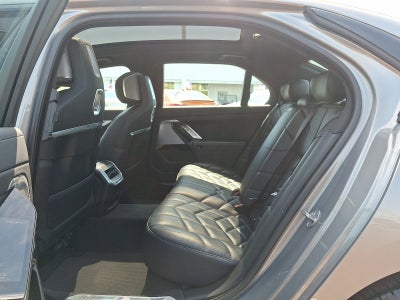 2023 BMW 760 i xDrive
