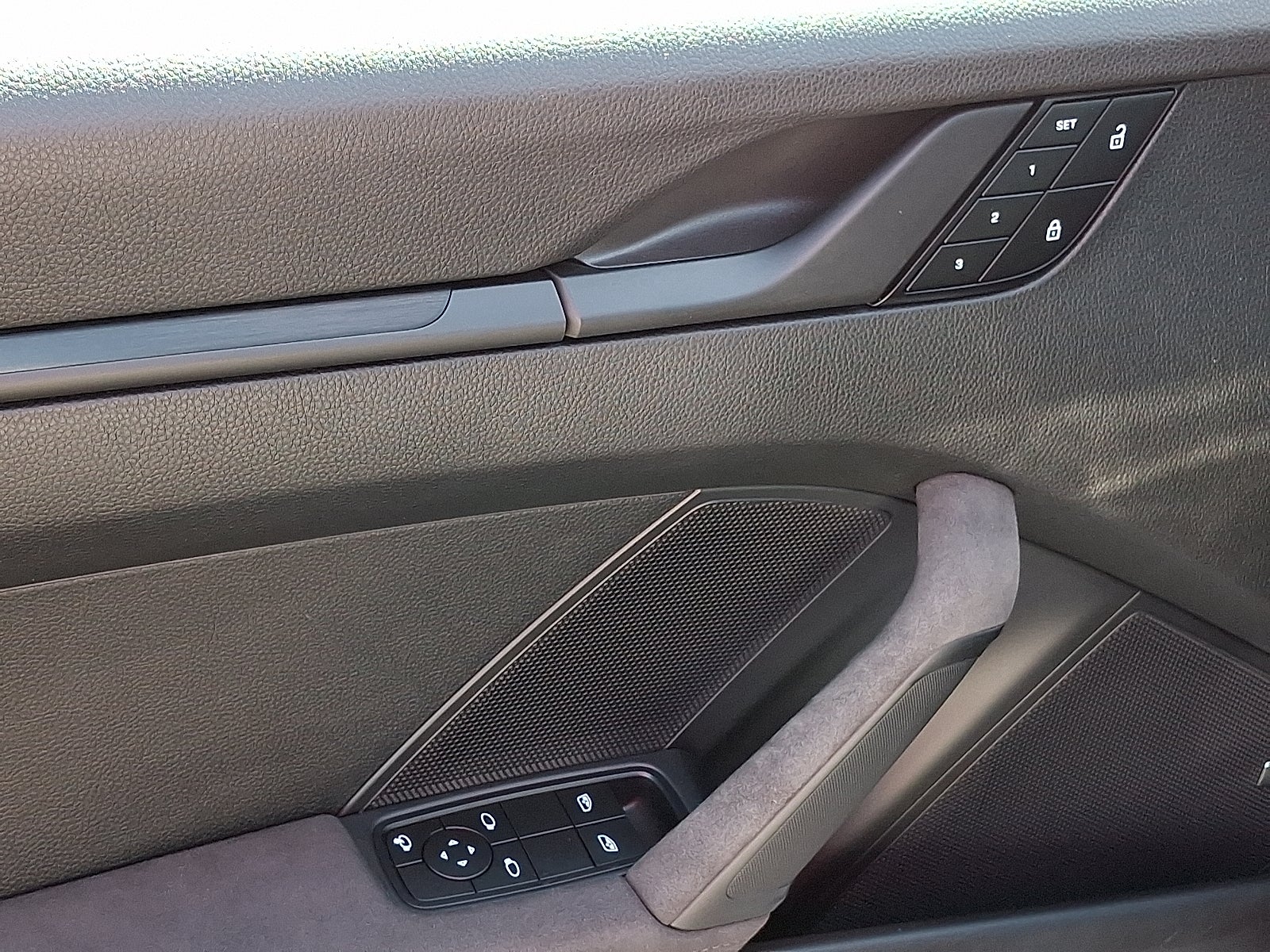 2024 Porsche 911 Carrera GTS