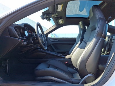 2024 Porsche 911 Carrera GTS