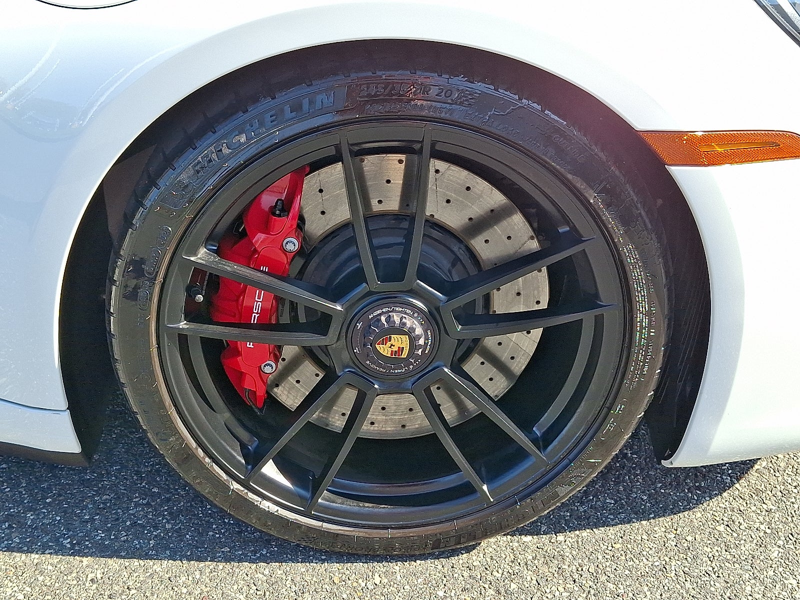 2024 Porsche 911 Carrera GTS