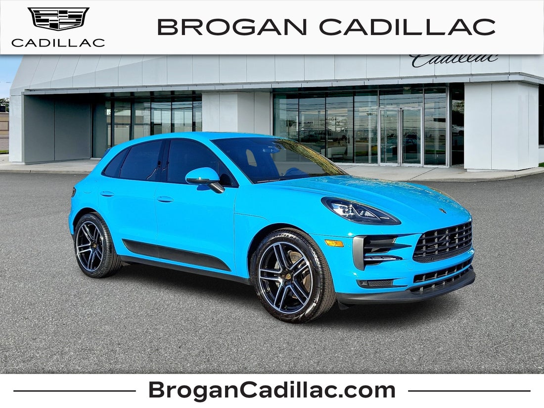 2020 Porsche Macan S — photo 1 of 30