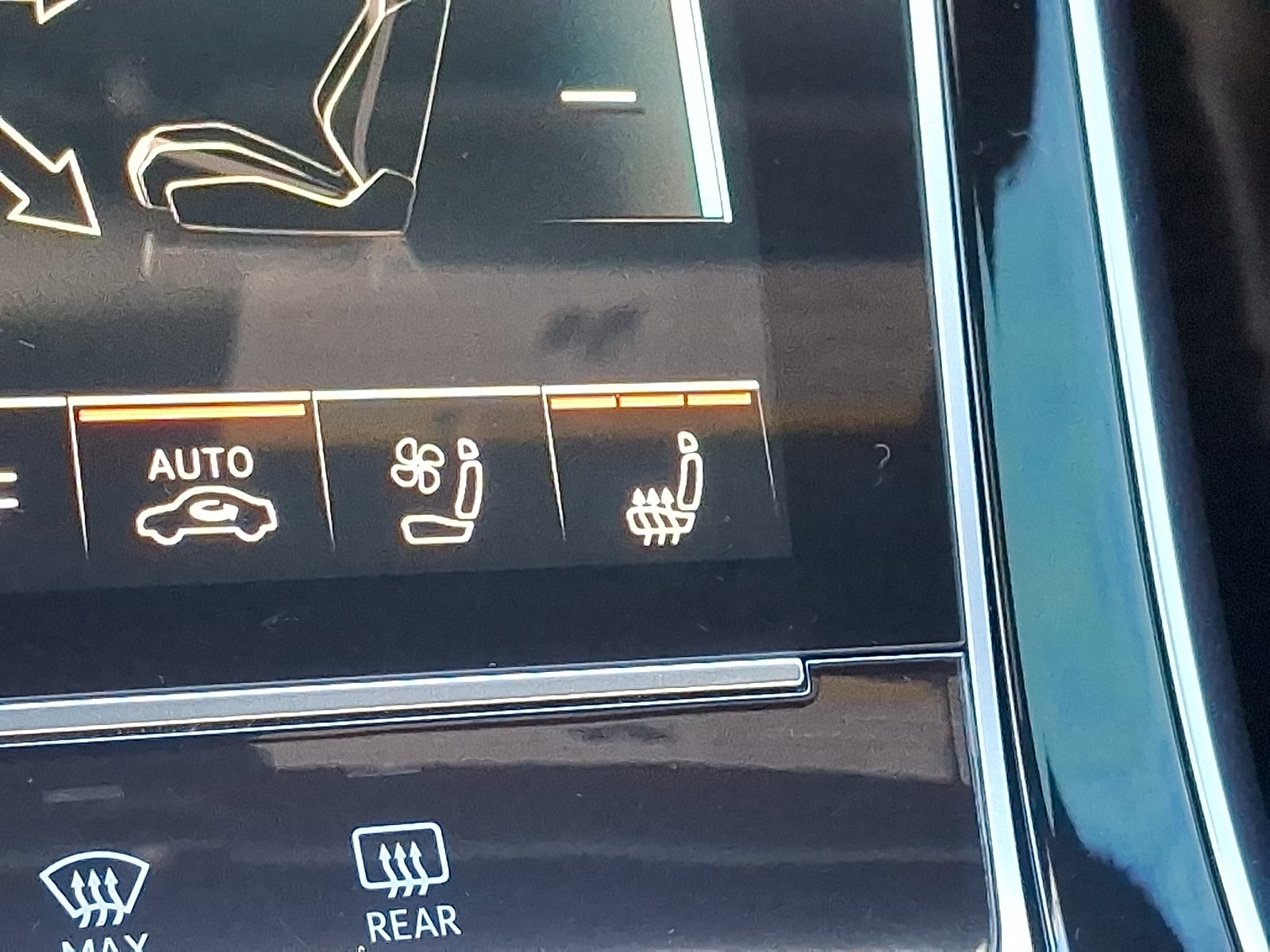 2023 Audi RS Q8 TFSI quattro Tiptronic